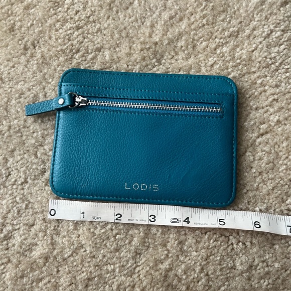 Card holder - Picture 4 of 5